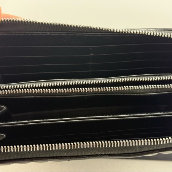 Prada Leather wallet - Picture 11 of 12